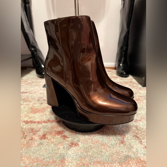 Jessica Simpson Glossy Bronze Heeled Boots - Picture 2 of 5